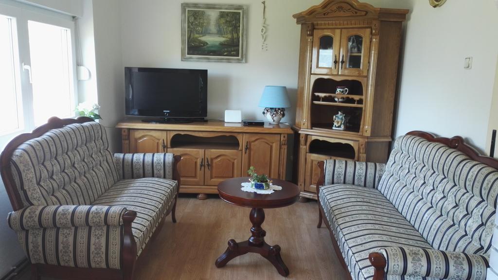 Apartment Rose Garden Risan Ngoại thất bức ảnh
